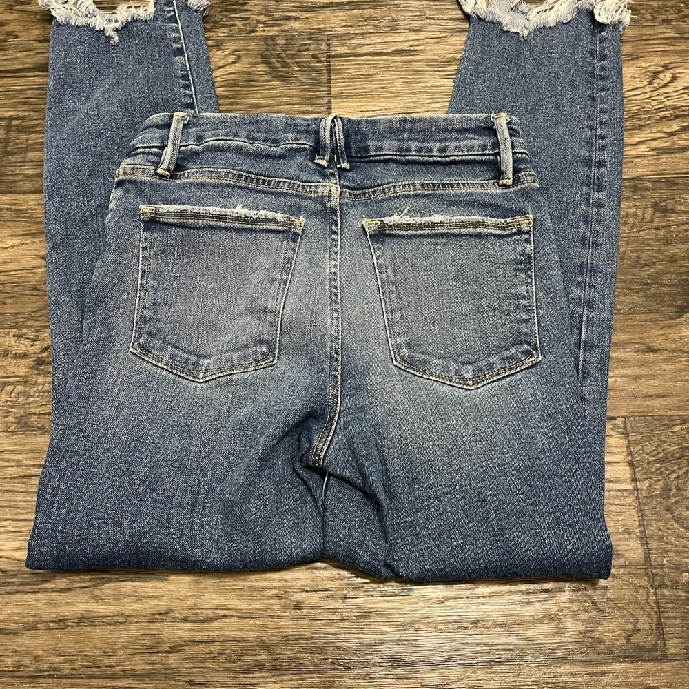 Good American Distressed Ankle Jeans in Blue - Picture 2 of 4